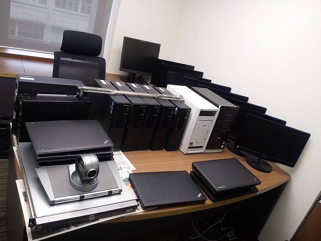 Donation of Computer set to Akosombo Police Station